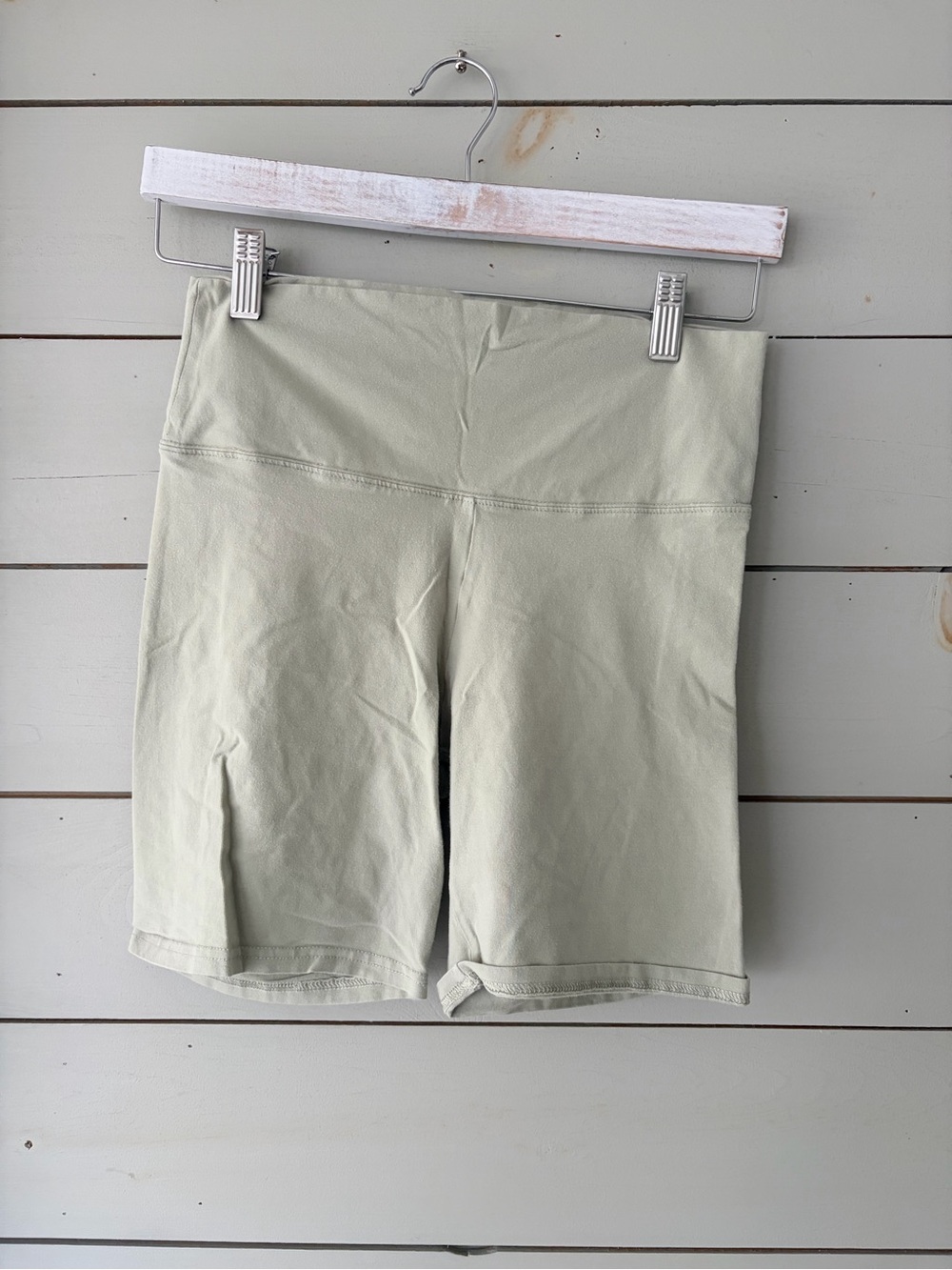 TNA High-Rise Biker Shorts Sage Green Size M